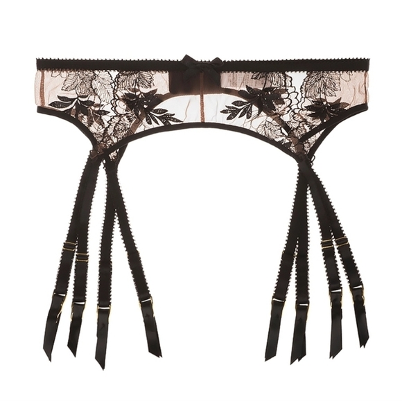 THE Abigail 3-Piece Floral Embroidered Lingerie Set with Garter Belt - Picture 9 of 12